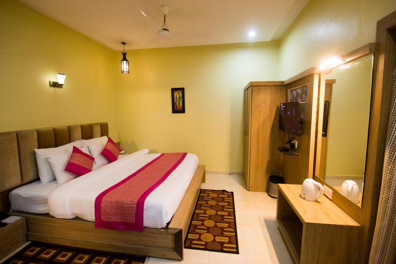 The River Front Resort Sītāpur Mūāfi エクステリア 写真